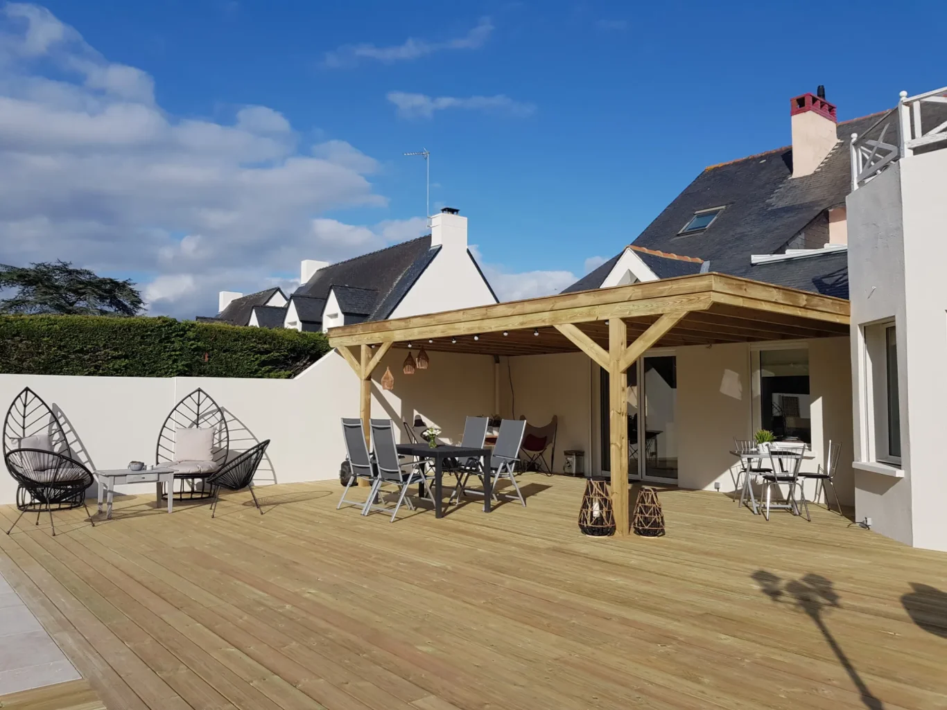 Terrasse en bois, pergola sur mesure, nous livrons et installons dans toute la France pergola bois, pergola en bois